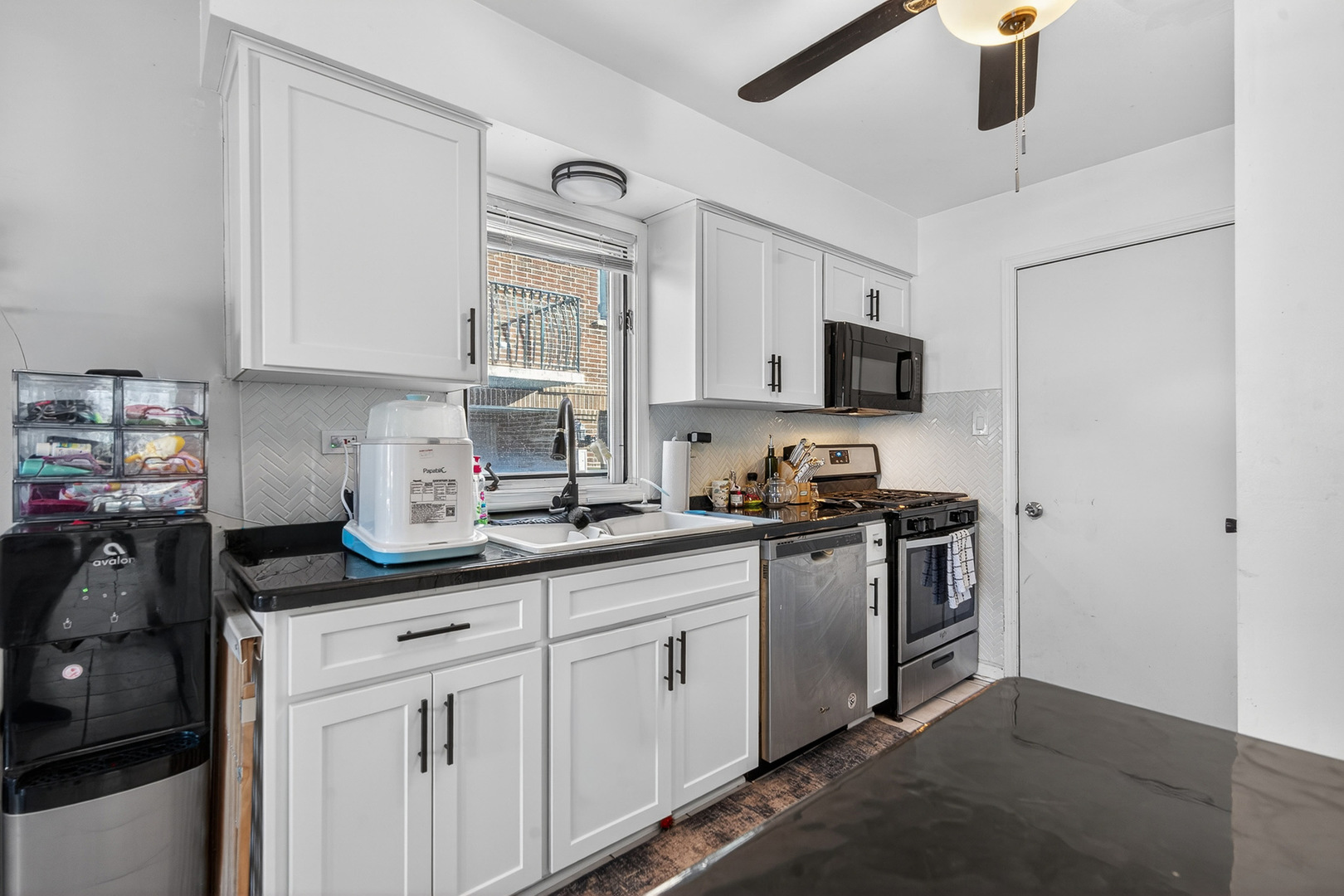 7045 100th Street Chicago Ridge, IL 60415 - Photo 11 of 28