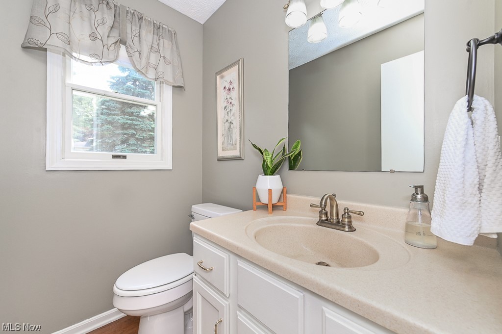 900 Bridge Road Akron, OH 44312 - Photo 15 of 33 Gallery Image 15