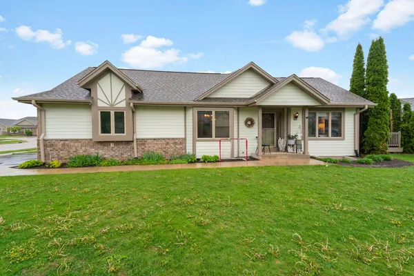 $399,900 | N161W18890 Jared Drive, Unit 251, Jackson, WI 53037