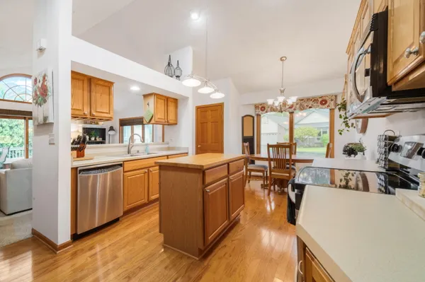 $399,900 | N161W18890 Jared Drive, Unit 251, Jackson, WI 53037