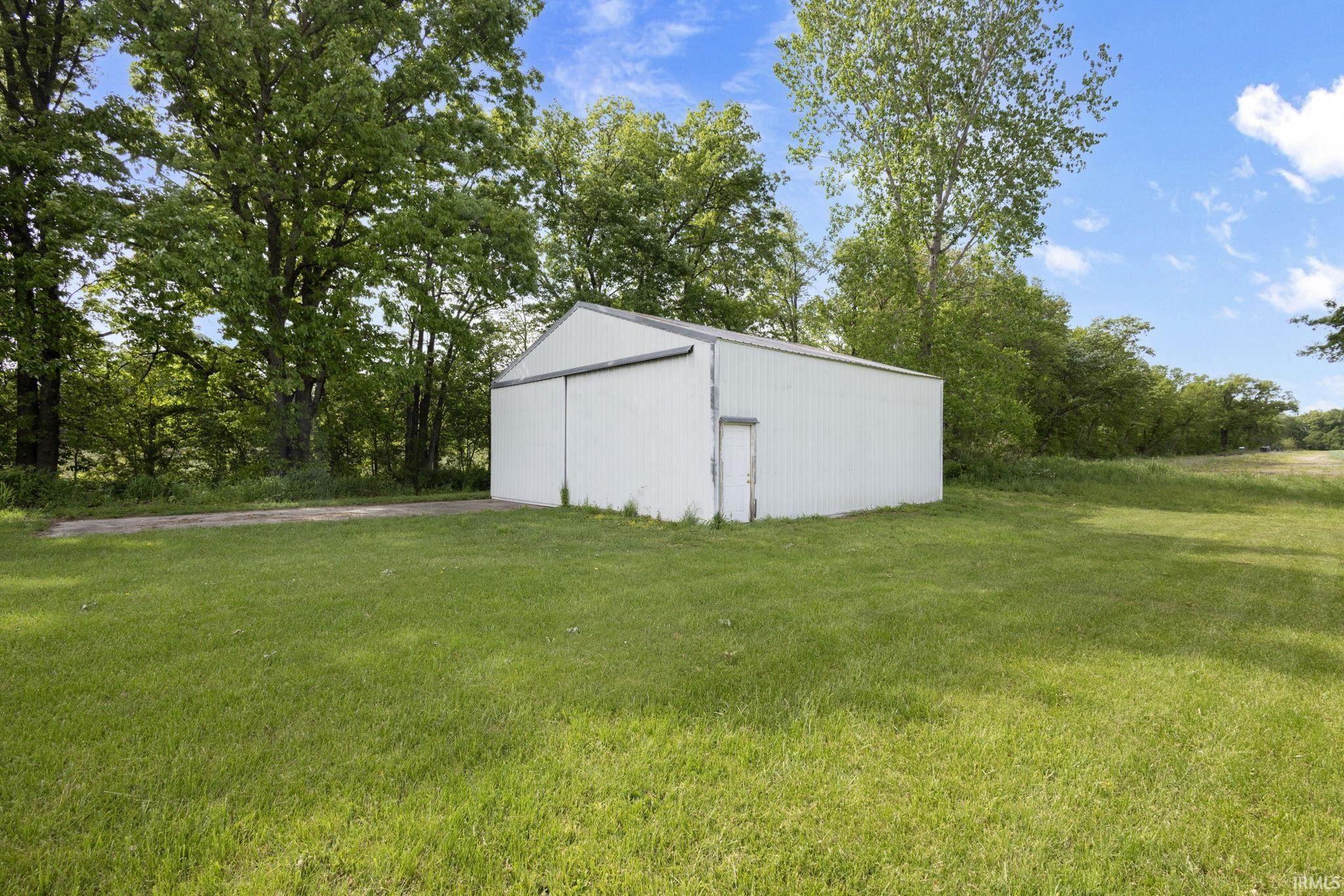 10675 Cleveland Road Granger, IN 46530 - Photo 12 of 15