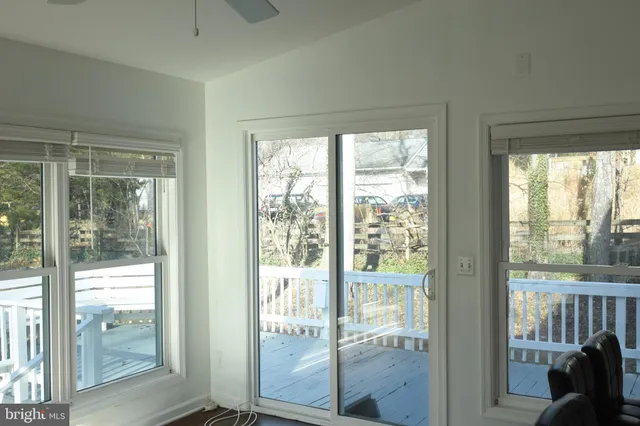 $4,000 | 4036 Trapp Road, Fairfax, VA 22032