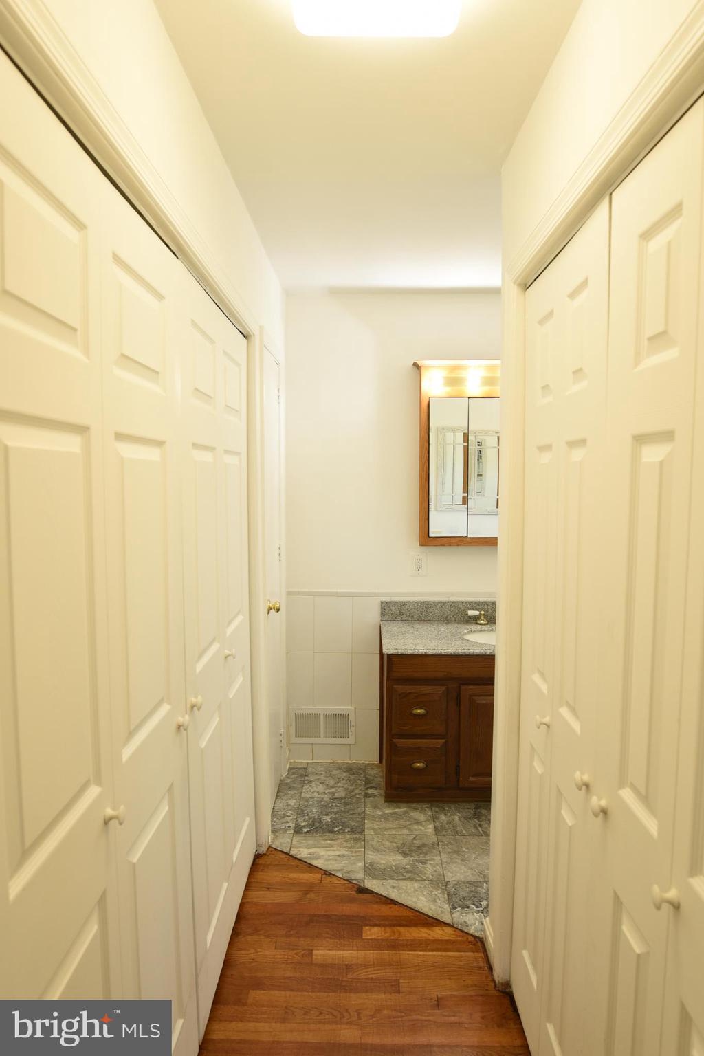 4036 Trapp Road Fairfax, VA 22032 - Photo 26 of 63