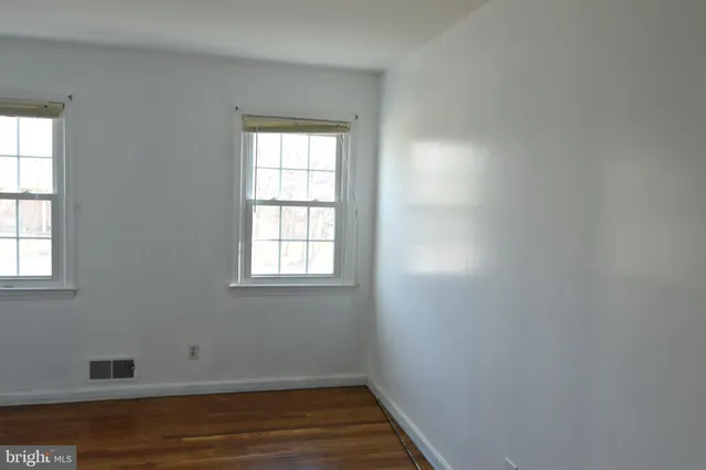 $4,000 | 4036 Trapp Road, Fairfax, VA 22032