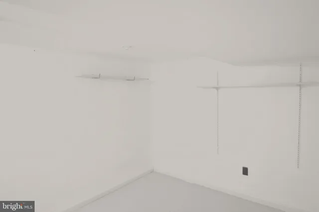 $4,000 | 4036 Trapp Road, Fairfax, VA 22032