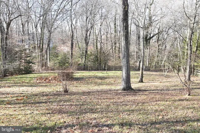 $4,000 | 4036 Trapp Road, Fairfax, VA 22032