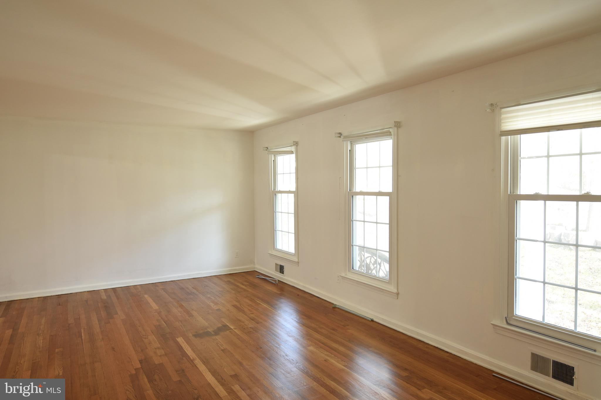 4036 Trapp Road Fairfax, VA 22032 - Photo 10 of 63