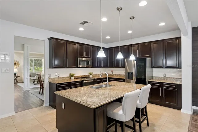 $700,000 | 7522 Derexa Drive, Windermere, FL 34786