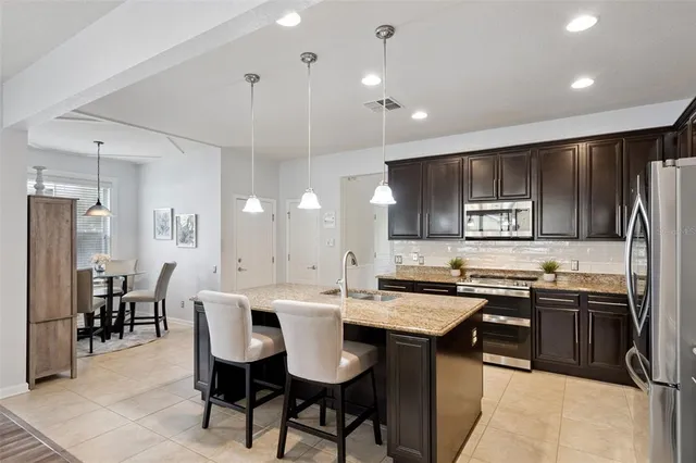 $700,000 | 7522 Derexa Drive, Windermere, FL 34786