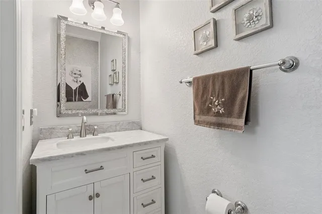 $700,000 | 7522 Derexa Drive, Windermere, FL 34786