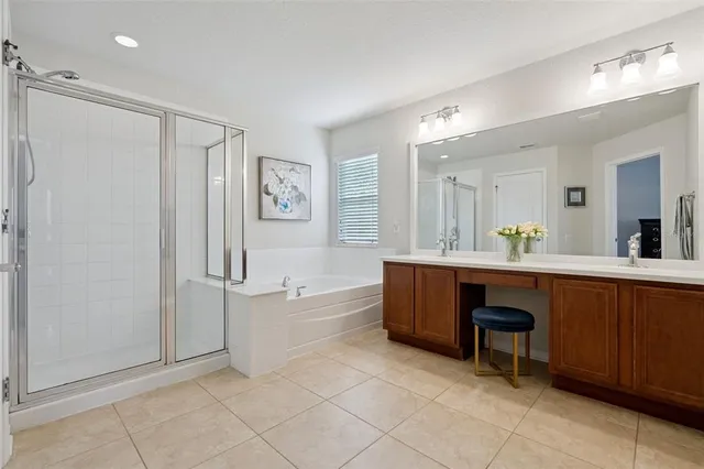 $700,000 | 7522 Derexa Drive, Windermere, FL 34786