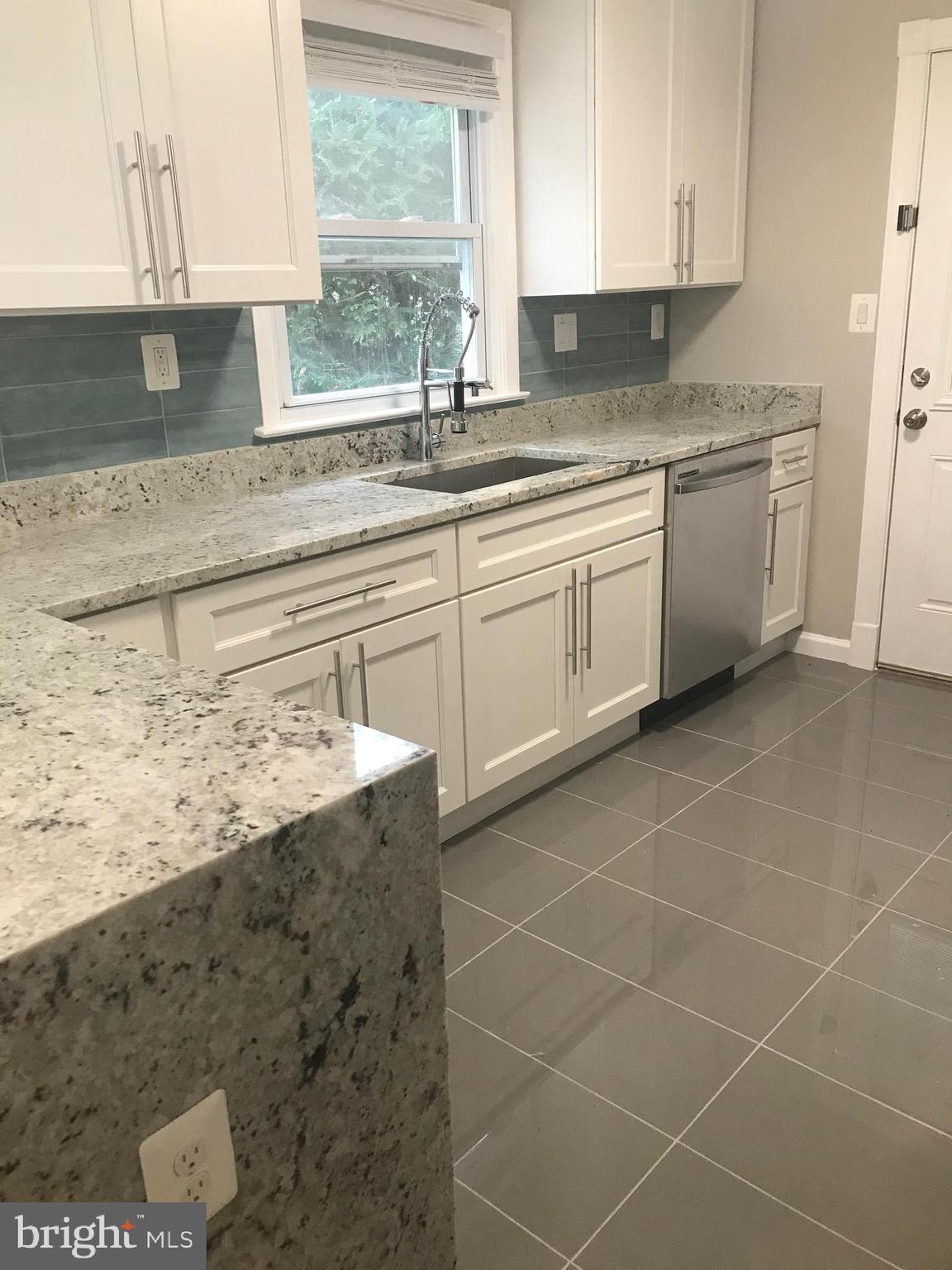 5605 Norton Road Alexandria, VA 22303 - Photo 11 of 28 Gallery Image 11
