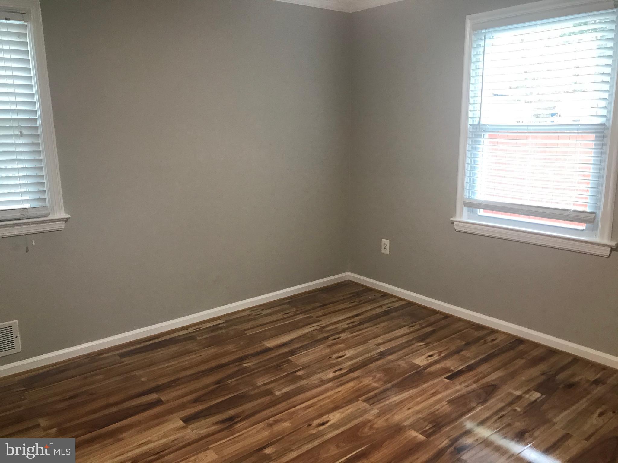 5605 Norton Road Alexandria, VA 22303 - Photo 12 of 28 Gallery Image 12