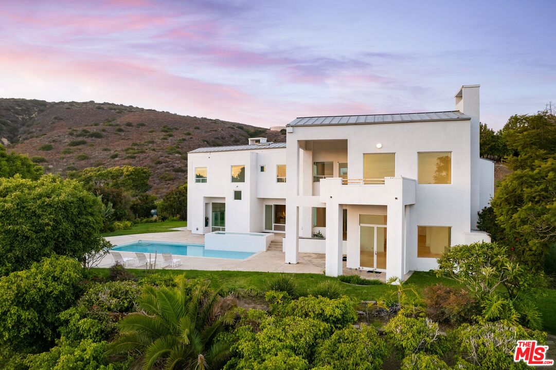 6081 Cavalleri Road Malibu, CA 90265 - Photo 8 of 52