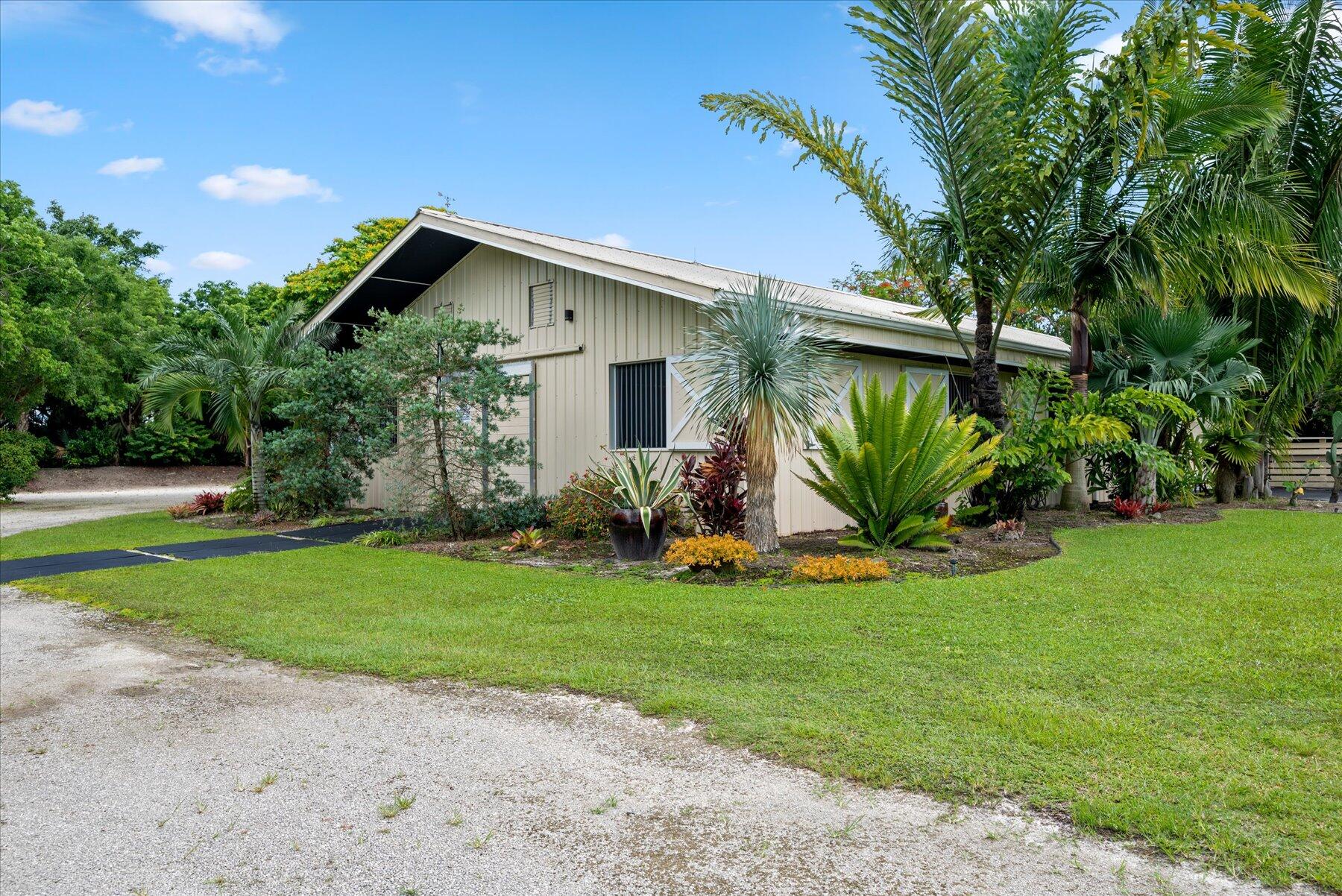 3676 Duellant Road Loxahatchee, FL 33470 - Photo 51 of 71 barn