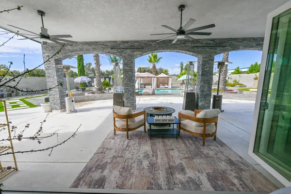 $1,995,000 | 11027 North Stanford Avenue, Clovis, CA 93619