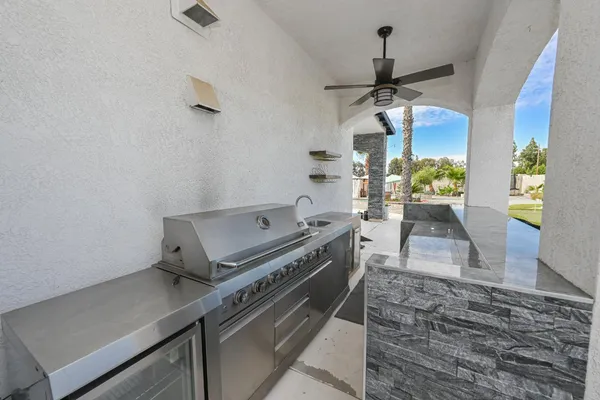 $1,995,000 | 11027 North Stanford Avenue, Clovis, CA 93619