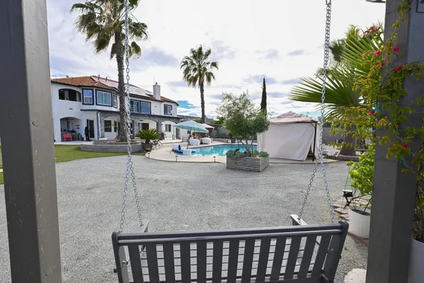 $1,995,000 | 11027 North Stanford Avenue, Clovis, CA 93619