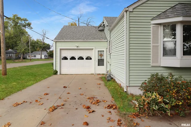 $158,800 | 805 North Benedict Street, Chillicothe, IL 61523