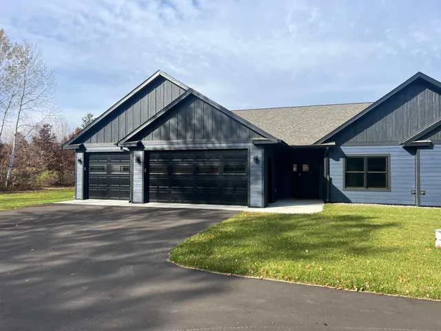 $450,000 | 16912 Piper Lane, Brainerd, MN 56401