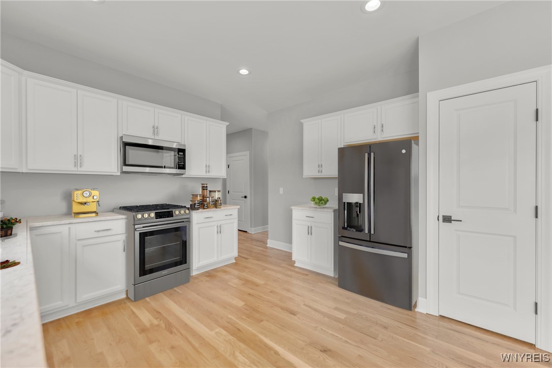 7019 Witmer Road Wheatfield, NY 14120 - Photo 9 of 50