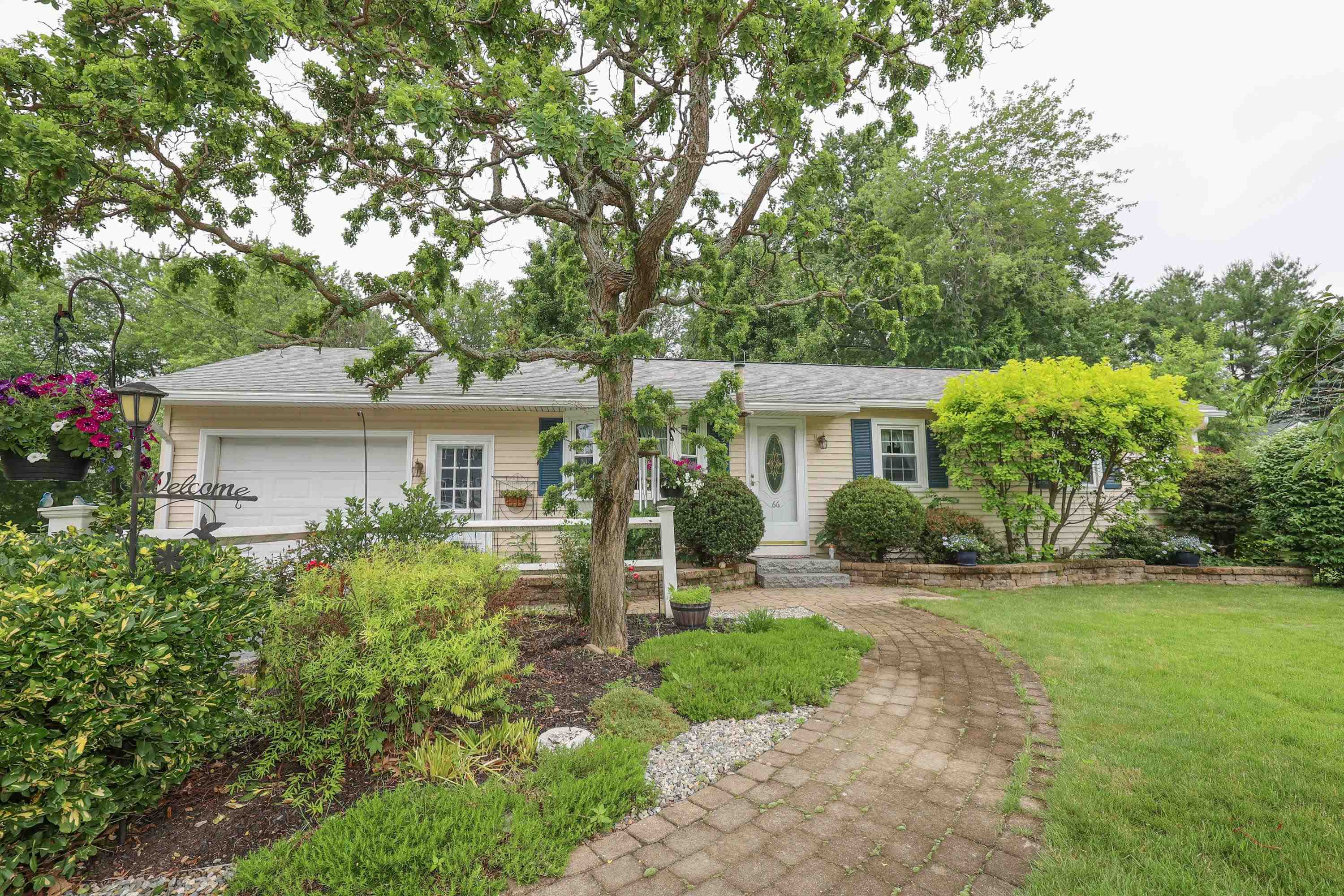 66 River Road Allenstown, NH 03275 - Photo 2 of 21 Gallery Image 2