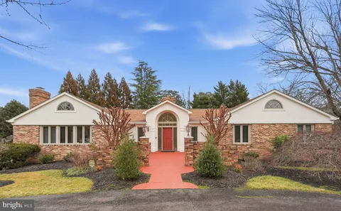 $1,847,000 | 8416 Weller Avenue, McLean, VA 22102