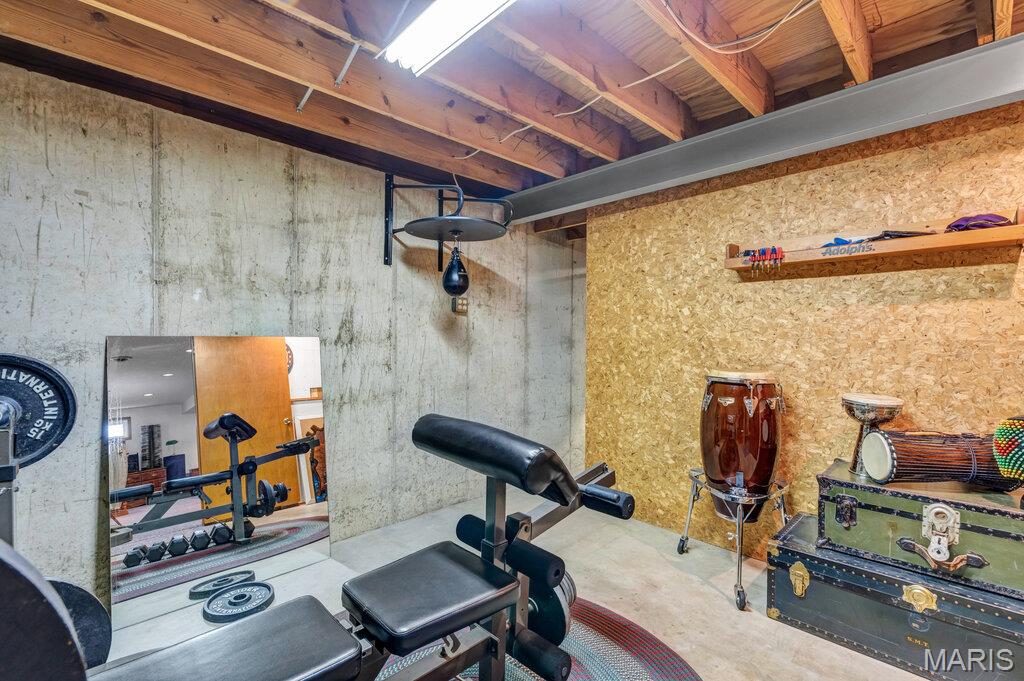 4727 Ringer Road St. Louis, MO 63129 - Photo 34 of 45 Gallery Image 34