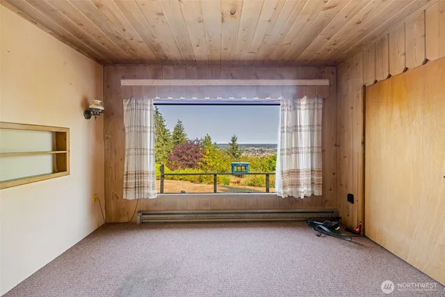 a view of room with window