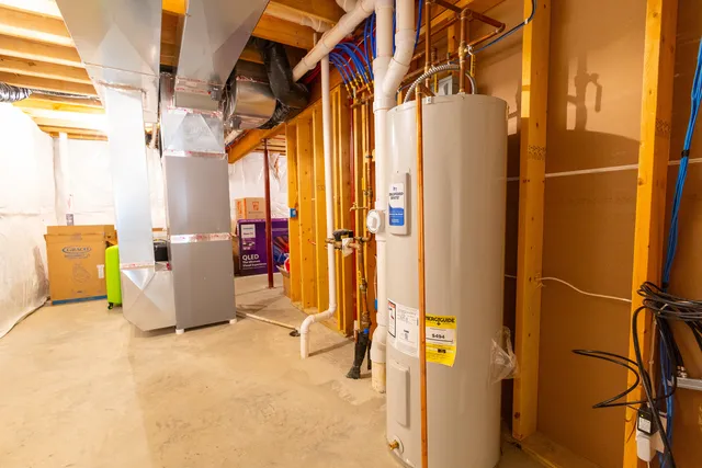 $649,900 | 1112 Bell Grove Lane, Bloomington, IL 61705