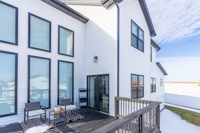 $649,900 | 1112 Bell Grove Lane, Bloomington, IL 61705