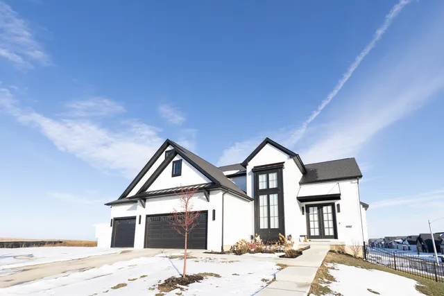 $649,900 | 1112 Bell Grove Lane, Bloomington, IL 61705