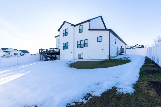 $649,900 | 1112 Bell Grove Lane, Bloomington, IL 61705