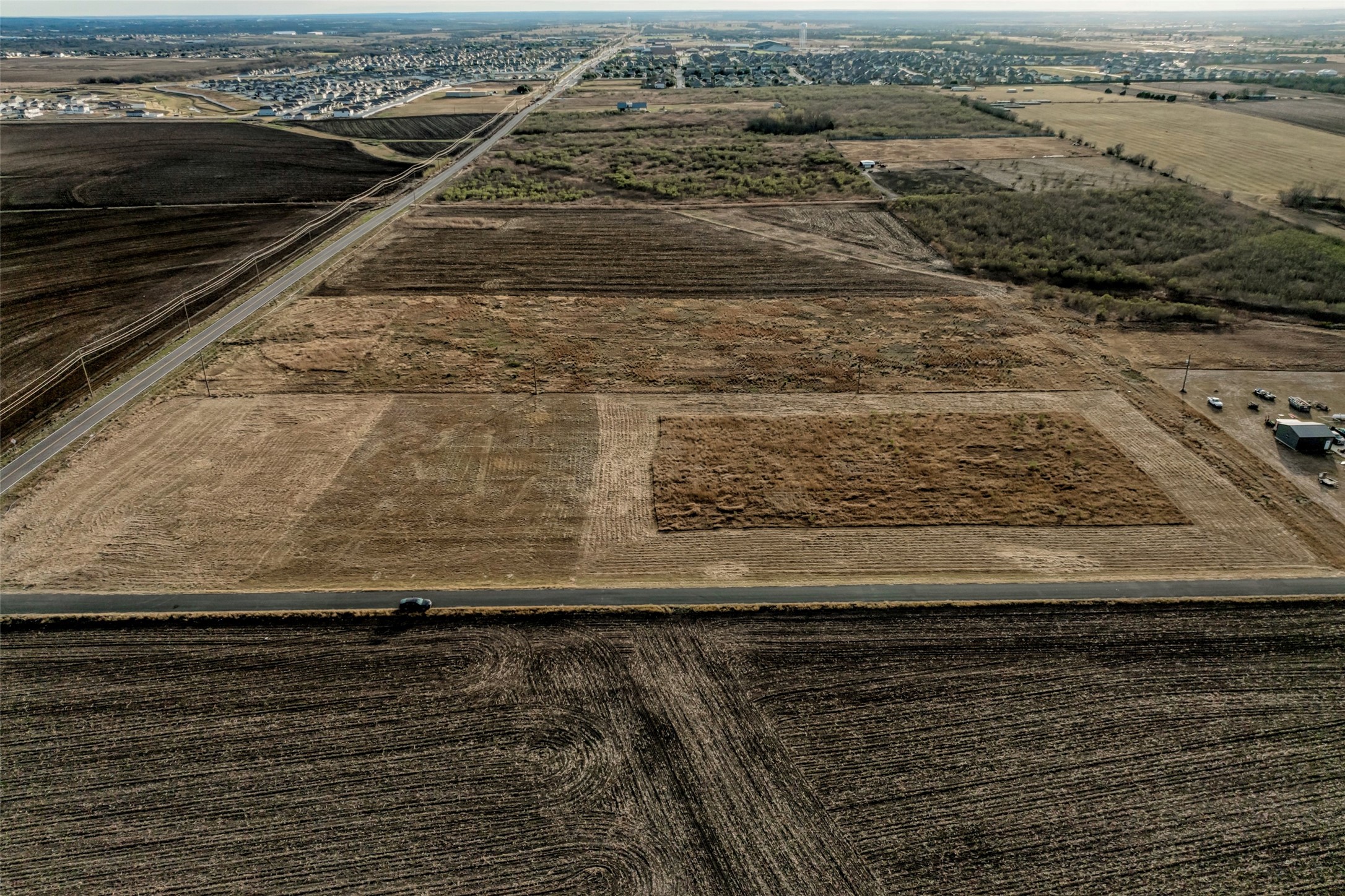 18701 Carlson Road Elgin, TX 78621 - Photo 9 of 17