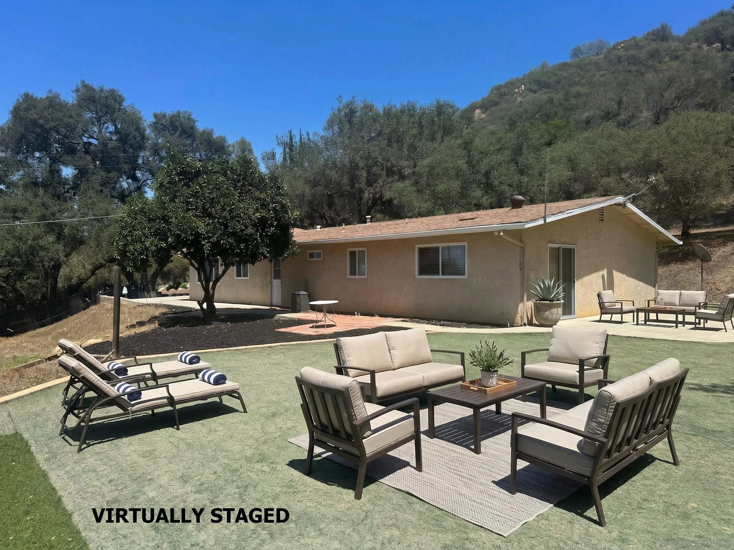 26942 Oakmont Road Valley Center, CA 92082 - Photo 3 of 32