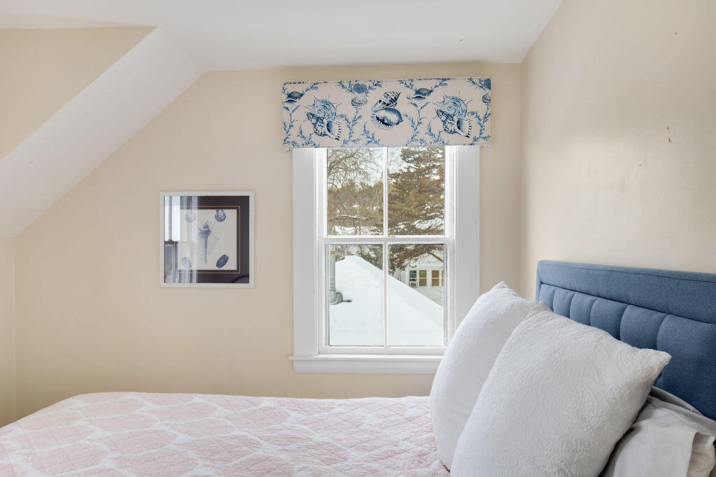 25 Shore Road, Unit A Ogunquit, ME 03907 - Photo 28 of 41