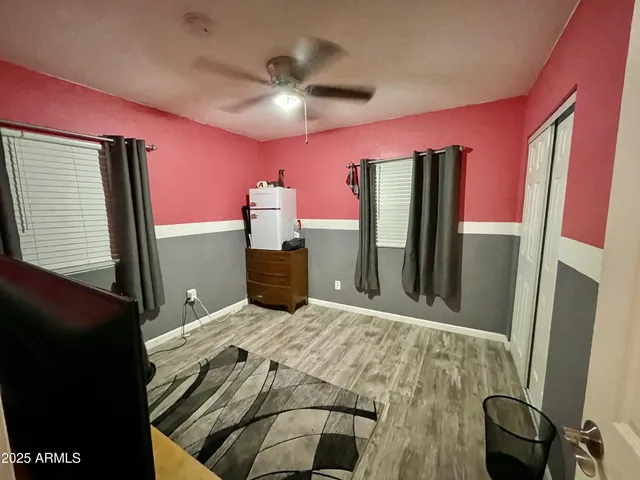 a view of livingroom with furniture