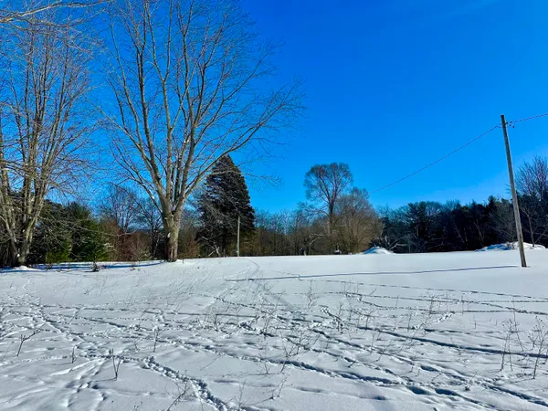 $150,000 | 3505 65th Street, Saugatuck, MI 49453