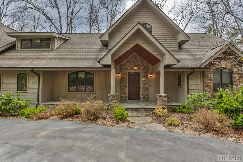 983 Spring Forest Road Sapphire, NC 28774 - Photo 4 of 40 Gallery Image 4