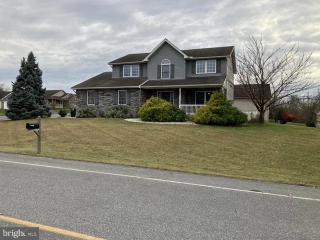 $398,900 | 144 Milky Way, Shippensburg, PA 17257