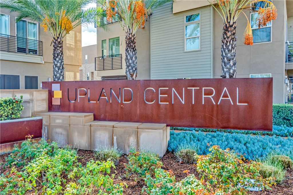 755 Sawyer Place Upland, CA 91786 - Photo 5 of 57