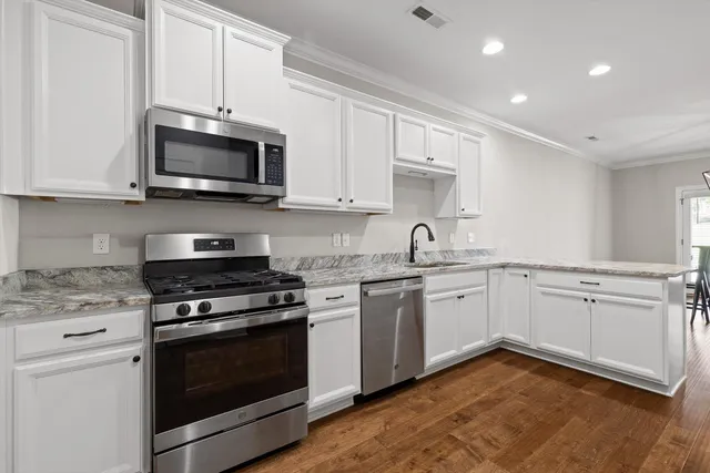 $420,000 | 3356 Stone Creek Drive, Chattanooga, TN 37405