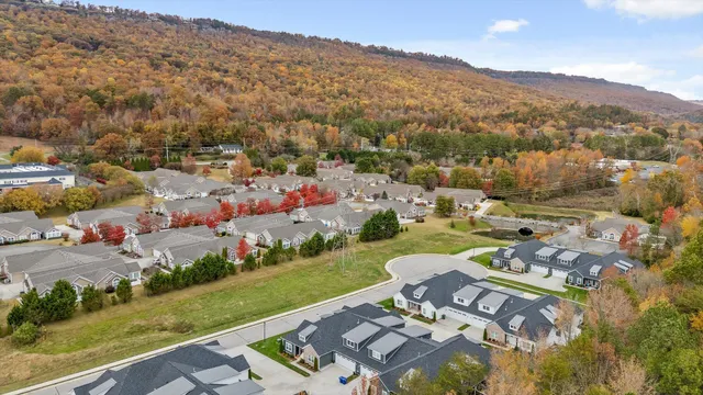 $420,000 | 3356 Stone Creek Drive, Chattanooga, TN 37405