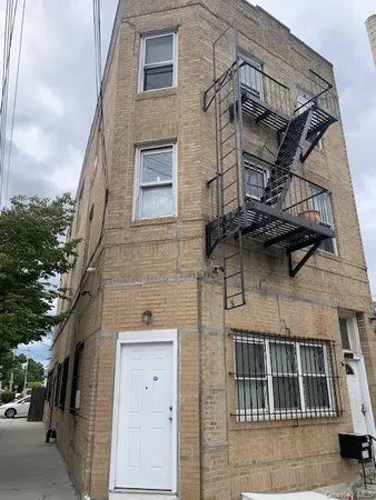 $2,500 | 1181 Sackett Avenue | Morris Park