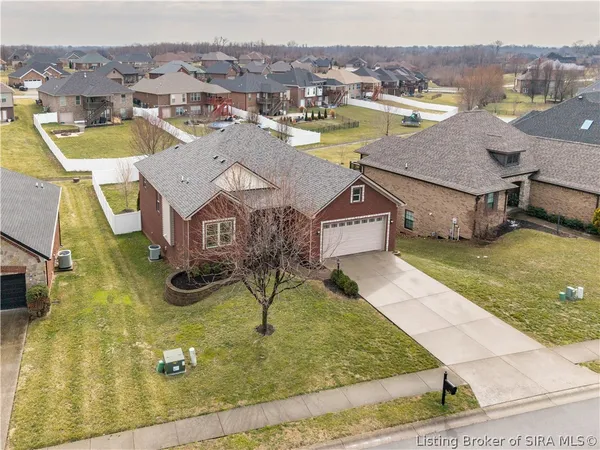 $449,900 | 3119 Blue Sky Loop, Jeffersonville, IN 47130