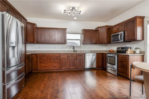 $449,900 | 3119 Blue Sky Loop, Jeffersonville, IN 47130