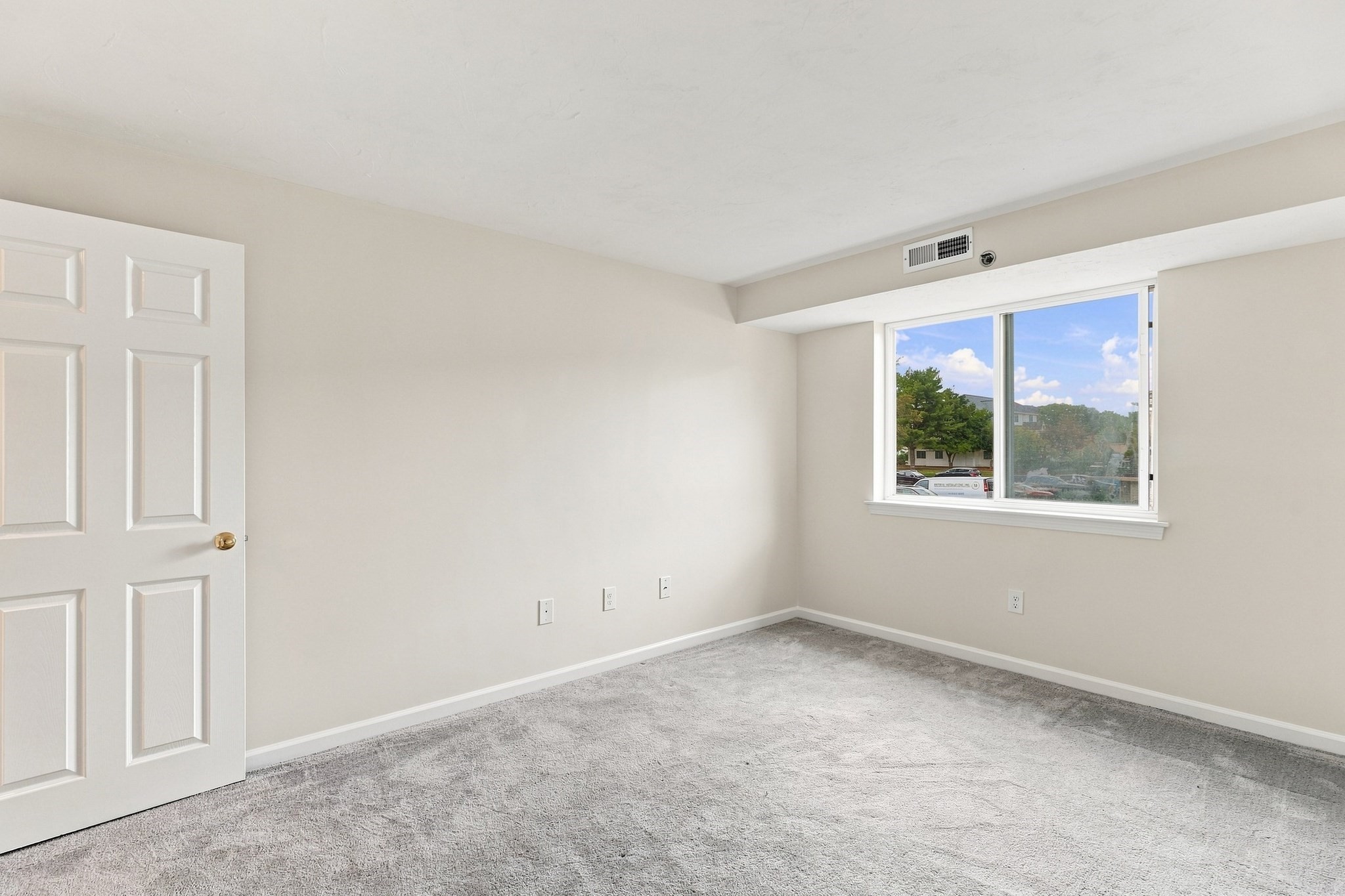360 Littleton Road, Unit H1 Chelmsford, MA 01824 - Photo 17 of 33 Gallery Image 17