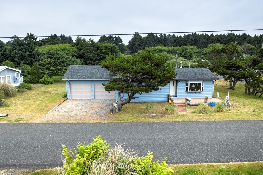 11 McCullough Road Copalis Beach, WA 98535 - Photo 1 of 21 Gallery Image 1