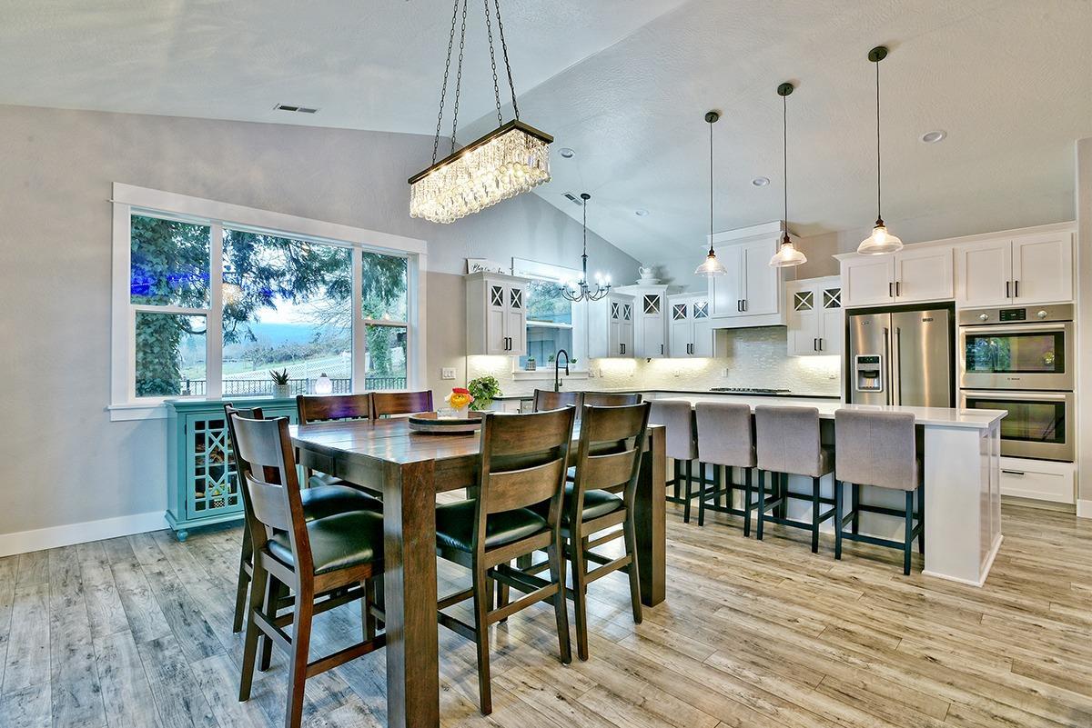 2855 Sundown Road Medford, OR 97501 - Photo 12 of 35 Additional Photo