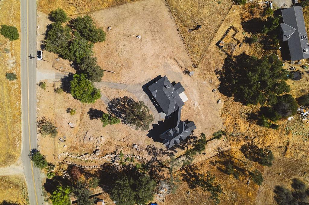 28369 Road 400 Madera, CA 93636 - Photo 26 of 33 a view of outside area